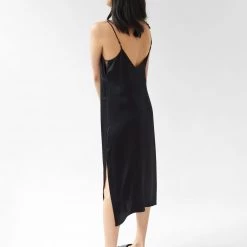 Shopify Emina Slip Black