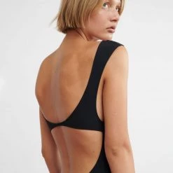 Shopify Frida One Piece Black