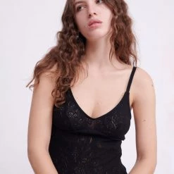 Shopify New Arrivals Honor Slip Black