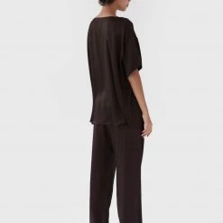 Shopify Winn Tee Carob Sale