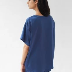 Shopify Winn Tee Storm