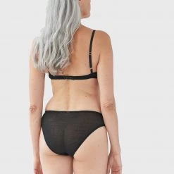 Shopify Yanelis Bralette Black Lingerie