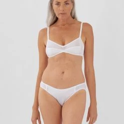 Shopify Yanelis Bralette White